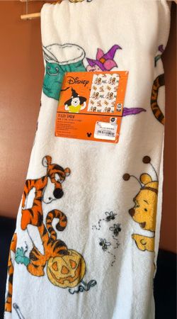 Halloween Winnie The Pooh Plush Blanket