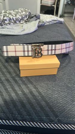 Burrberry belt