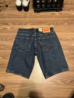 Levi’s Jorts