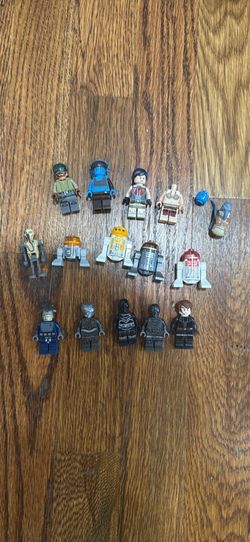 Trading Lego Minifigs for Pokemon card products