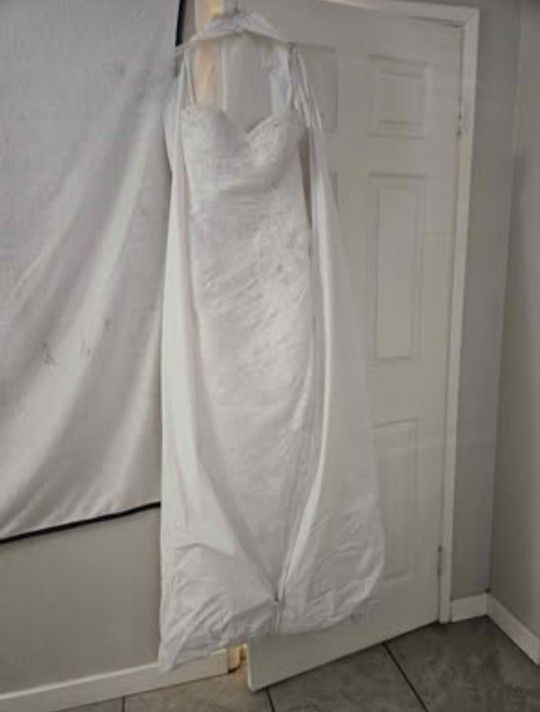 Ballgown Wedding Dress 