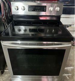 Stainless steel stove , glass top stove range , estufa