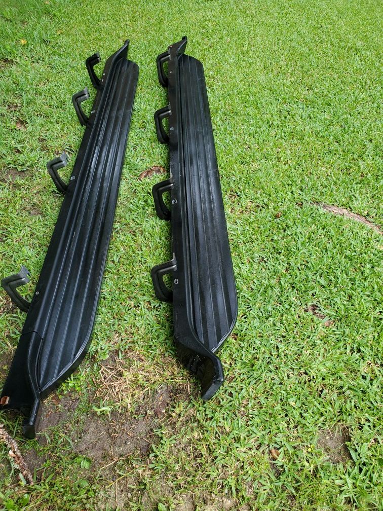 Running boards from Chevrolet avalanche