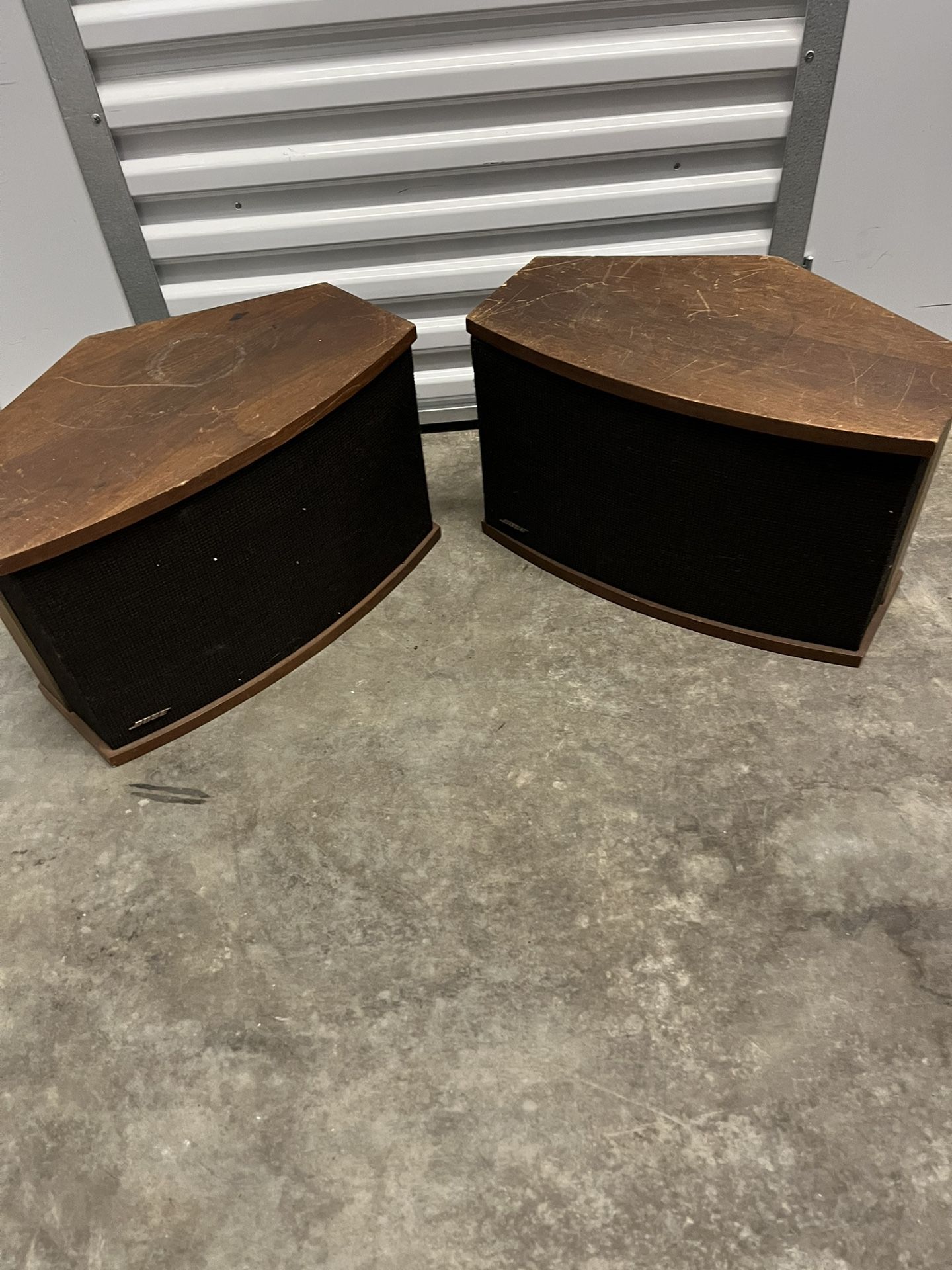 Bose 901 Speakers Pair