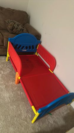 Elmo Toddler Bed