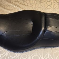 Harley Davidson Motorcycle Touring Seat