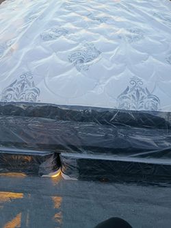Brand New King Size pillowtop mattress and box spring Free Delivery depends on location