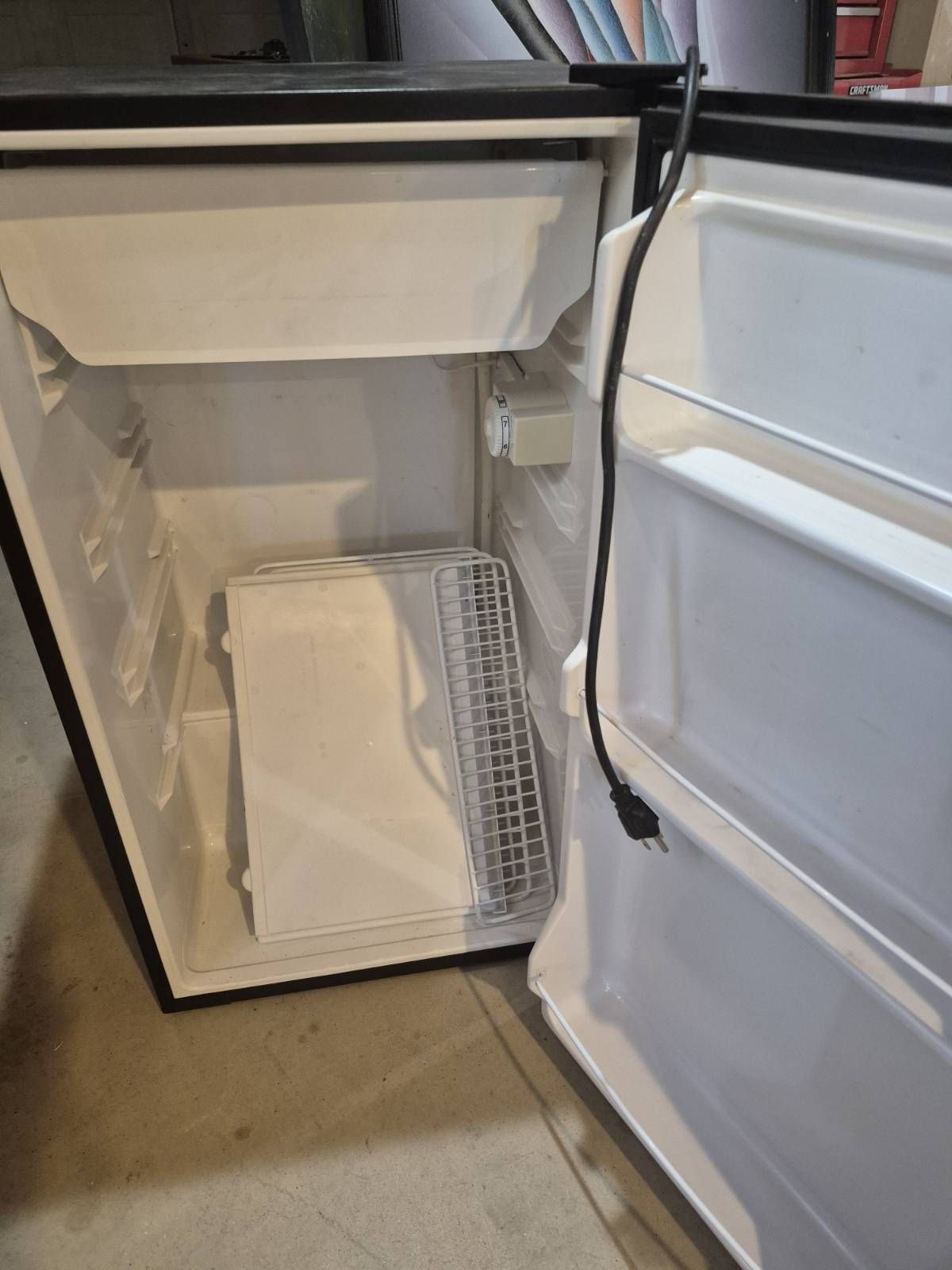 Haier Mini Fridge / Compact Refrigerator