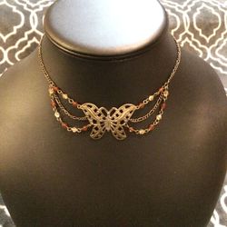 Butterfly Choker