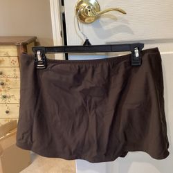 Women’s Swim Skirts 