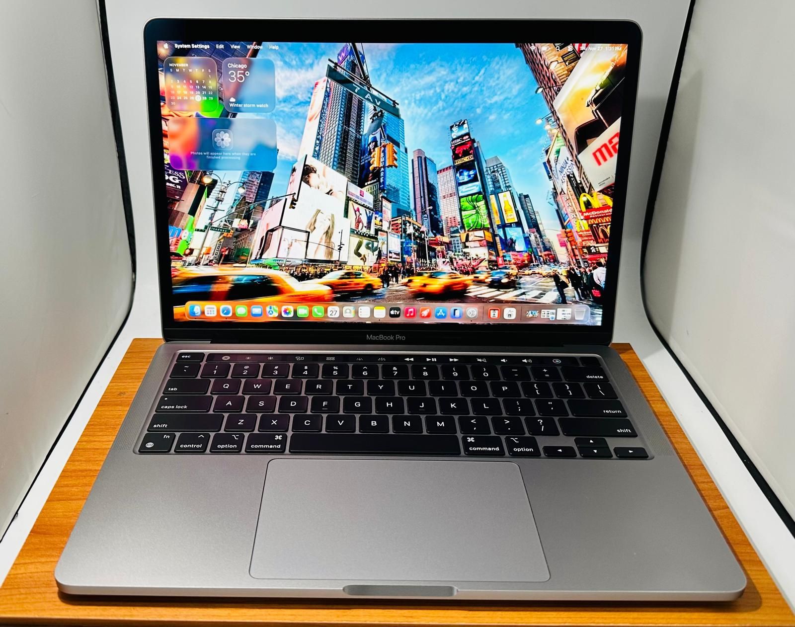 Apple MacBook Pro 13” 2020 TouchBar M1 16GB 256GB Fully Functional