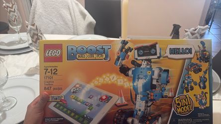 LEGO Hello