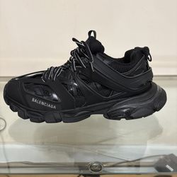 Balenciaga tracks