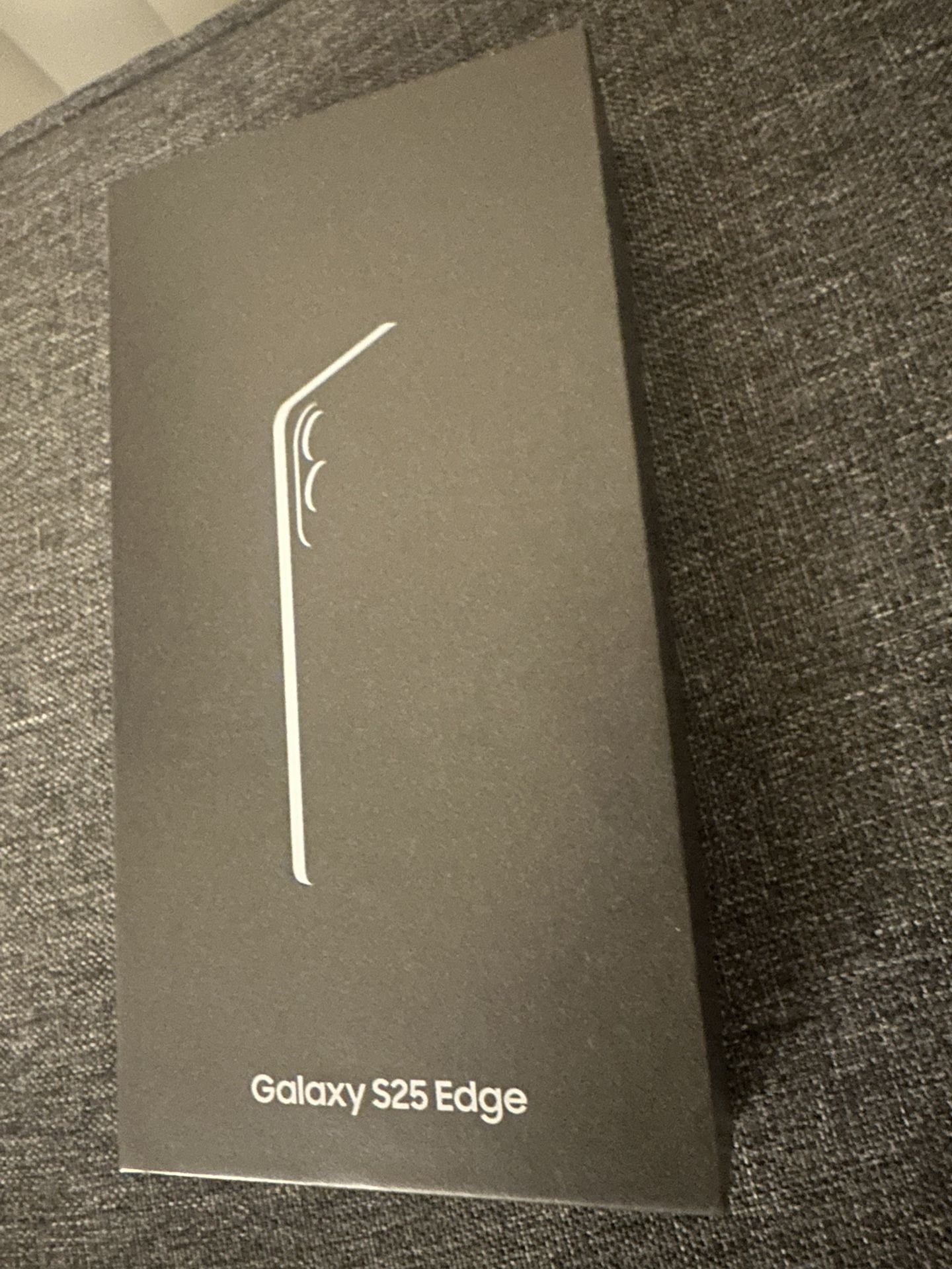 Samsung Galaxy S25 Edge 