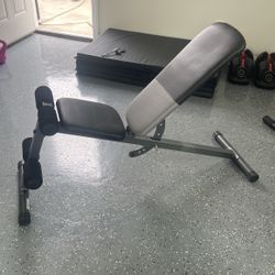 Weight Bench 