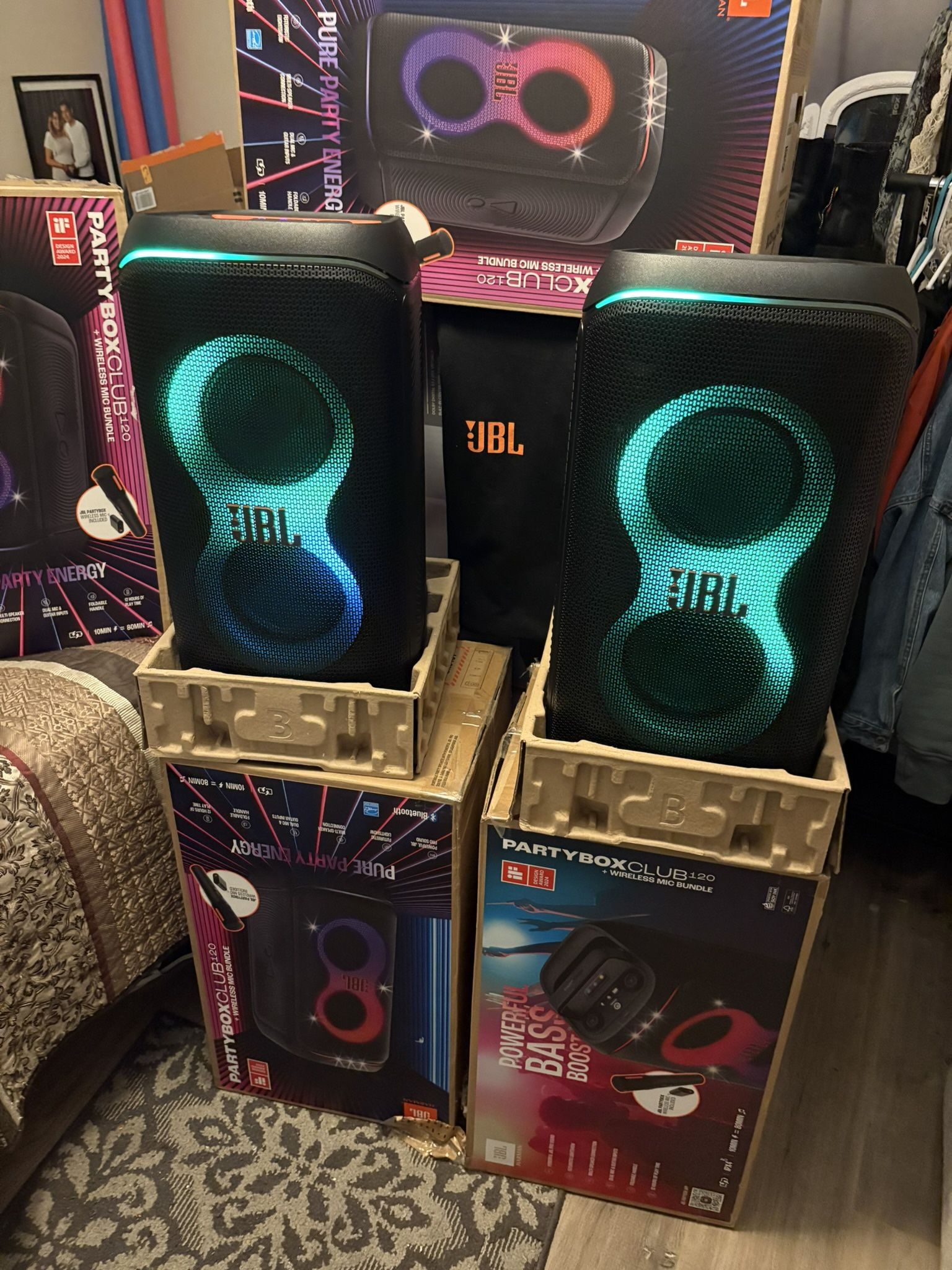 JBL | PartyBox Club Live 120 | 200W Bluetooth Speaker - Mic, LED Lights, Deep Bass, Karaoke, Rechargeable