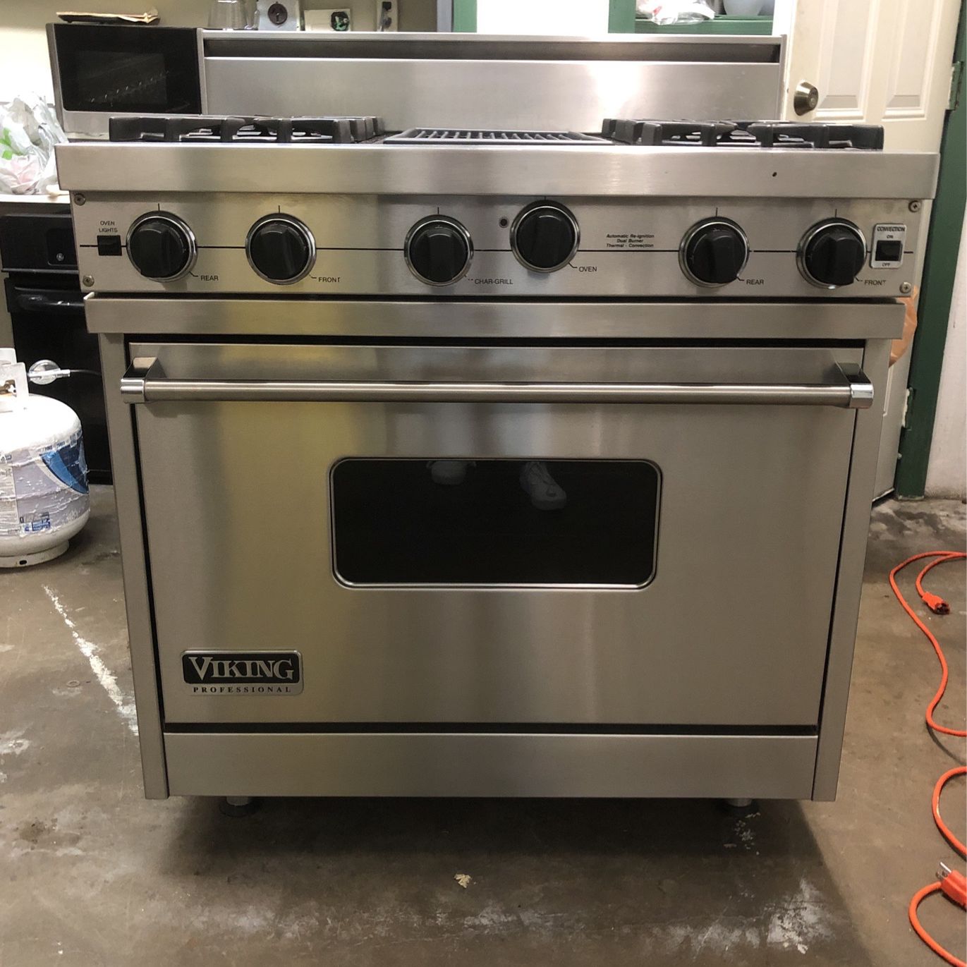 Viking 36”wide All Gas Range Stove Stainless Steel With Grill 