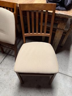 Folding dinning chairs