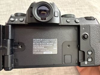 Fujifilm X-S20 Mirrorless Camera Body 26.1MP 6.2K Video – Excellent Condition