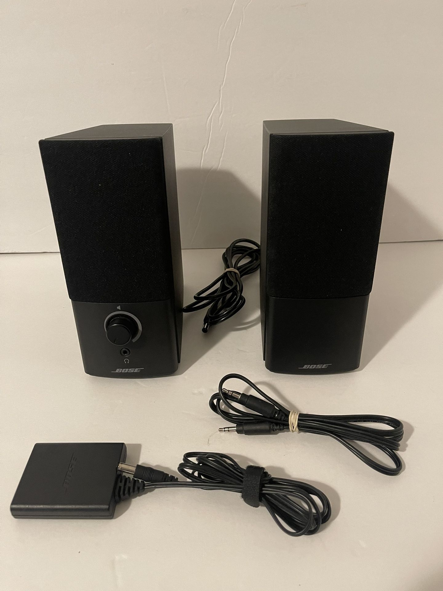 Bose Companion2 Series III Multimedia PC Desktop Speaker System w Aux Power Cord