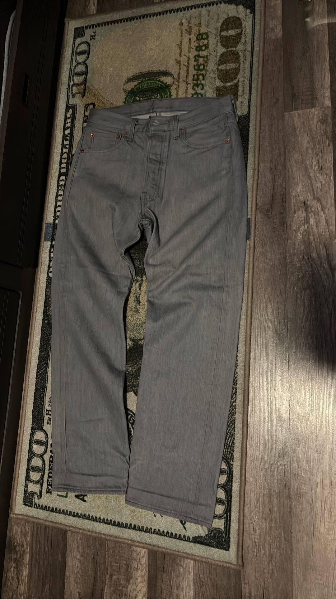 Grey Levis 501