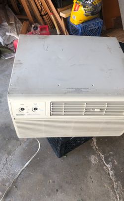 Kenmore Air Conditioning Unit