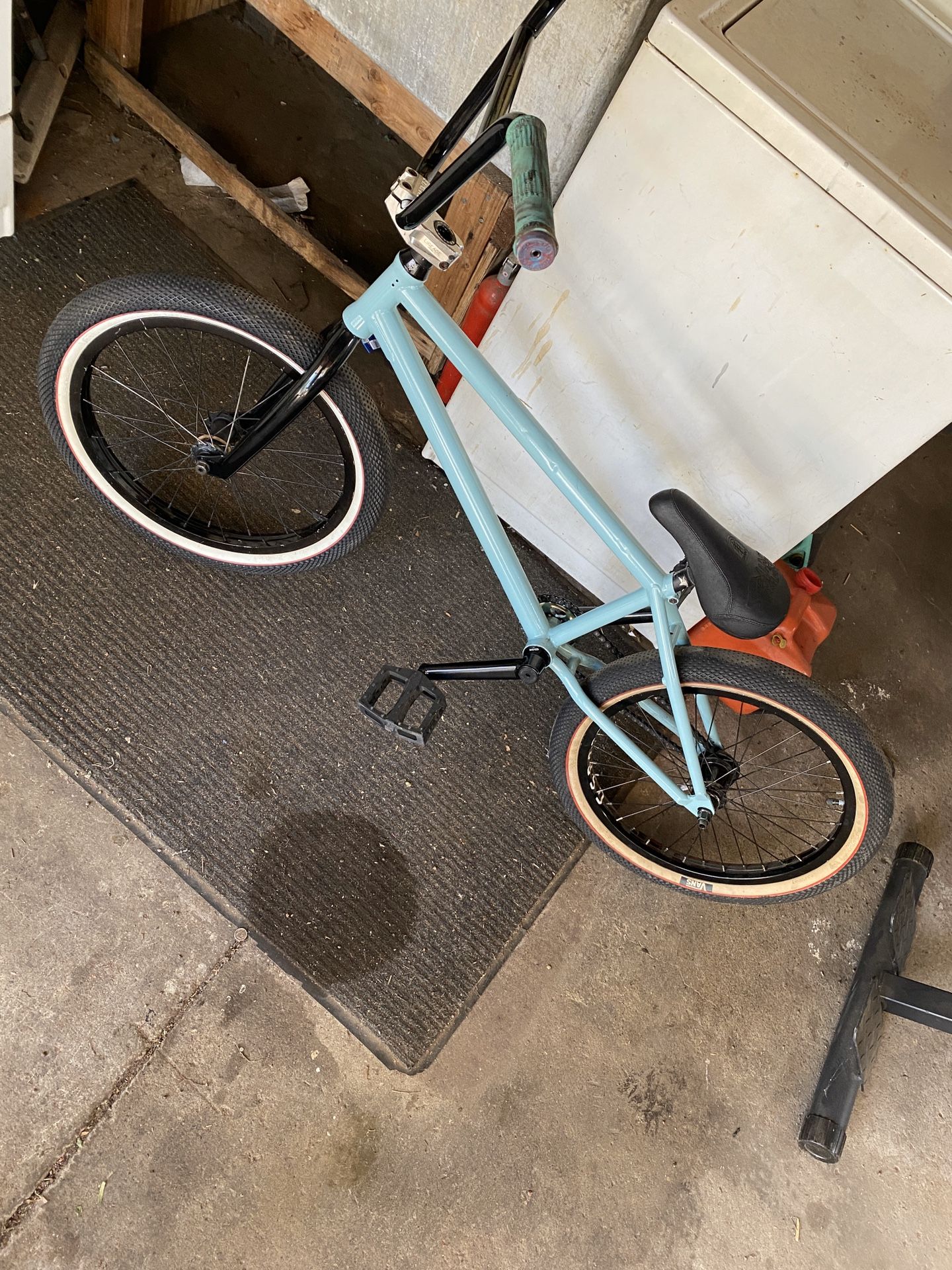 BMX BIKE