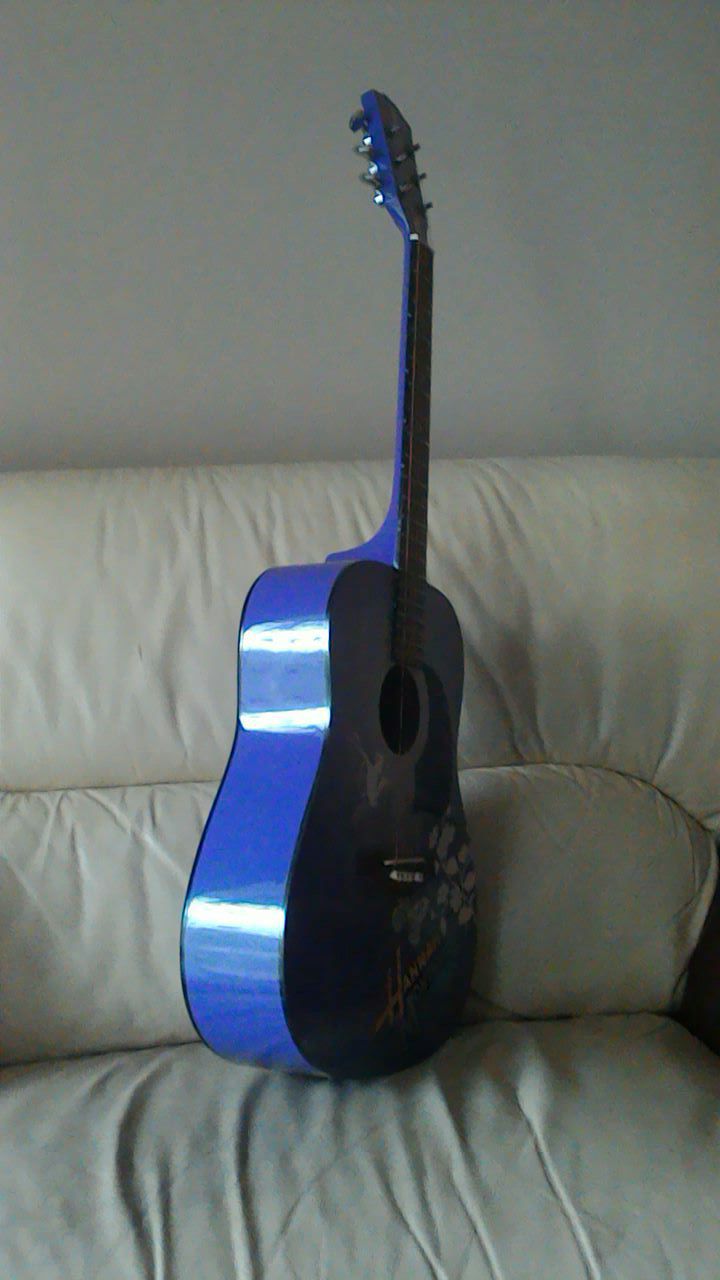 Hannah Montana 3/4 Sized Acoustic Guitar