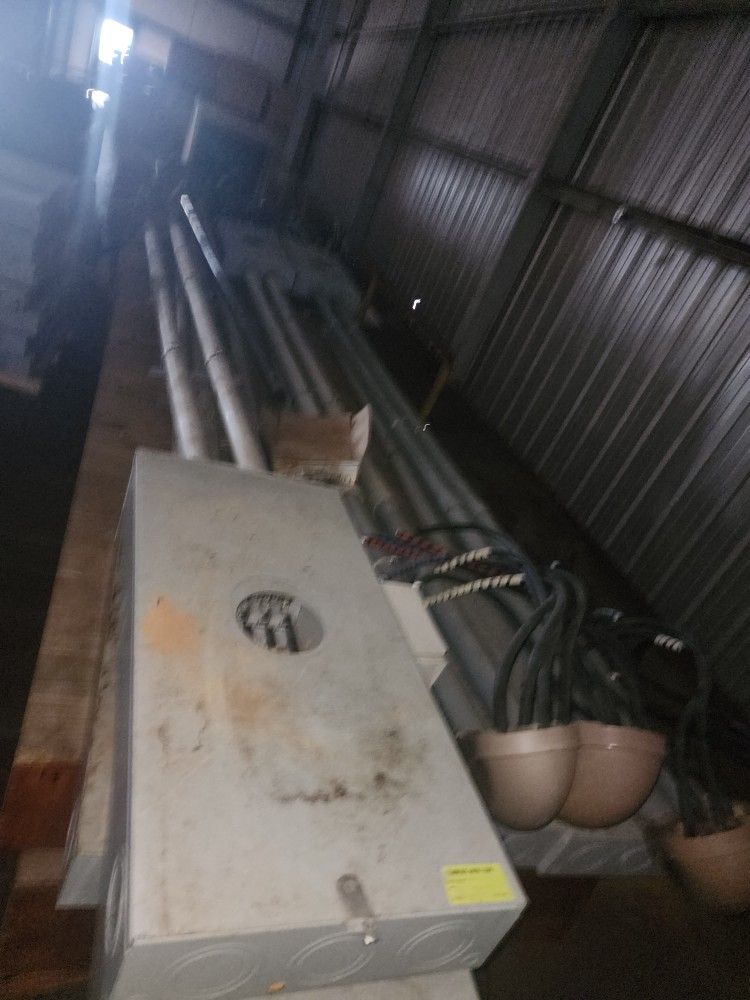 Breaker Boxes And Meter Can Setups 