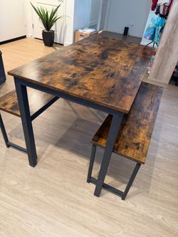 Dinning table