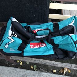 Makita Bag With Wheels 