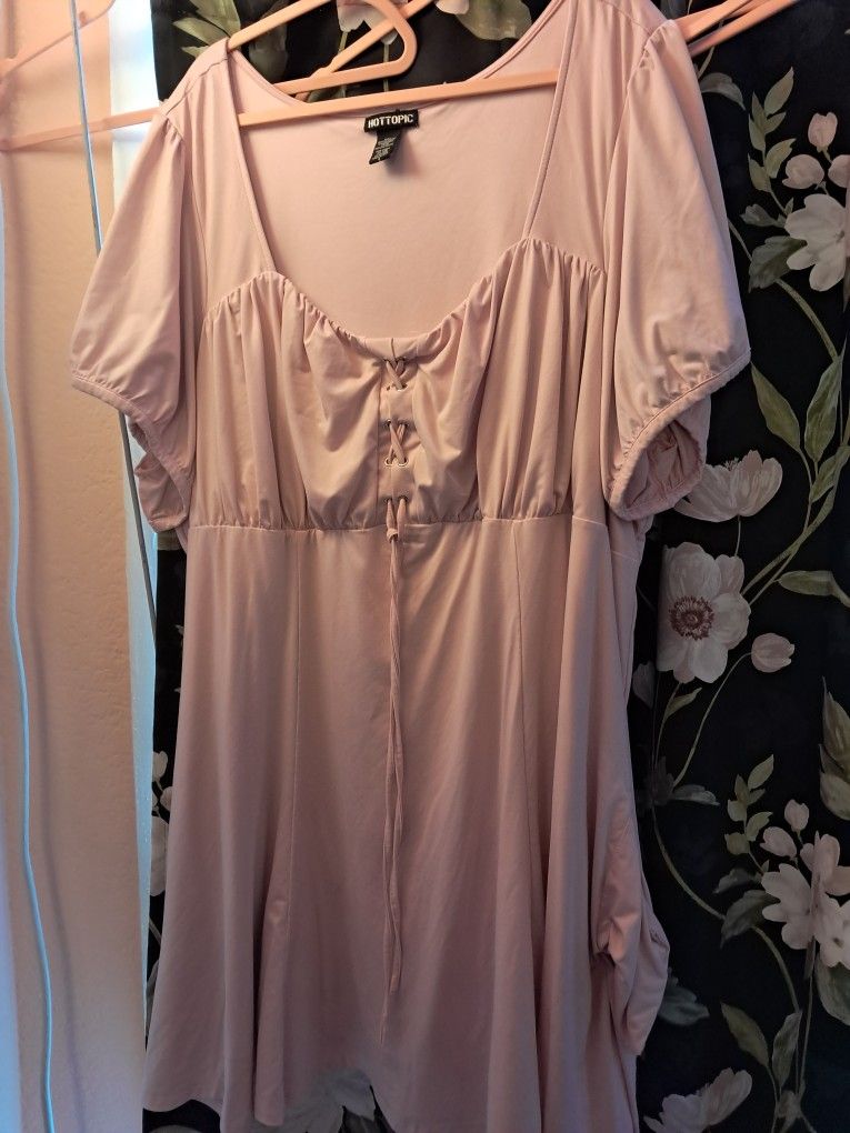 Cute Pink Hot Topic Smock Dress Plus Size Size 5