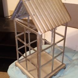 Cracker Barrel Metal Terrarium 