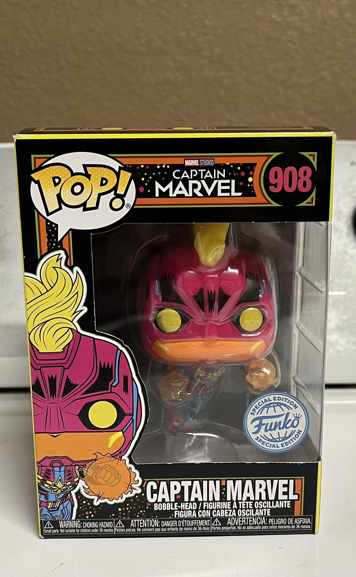 Funko Captain America *special Edition*