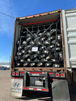 275/40/20 Set de llantas