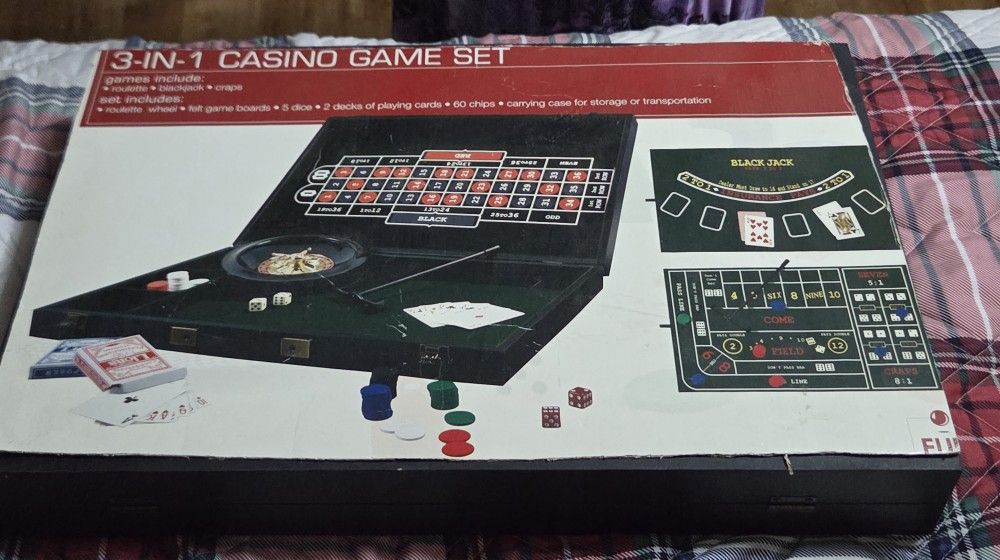 3 In 1 Casino Game Set 