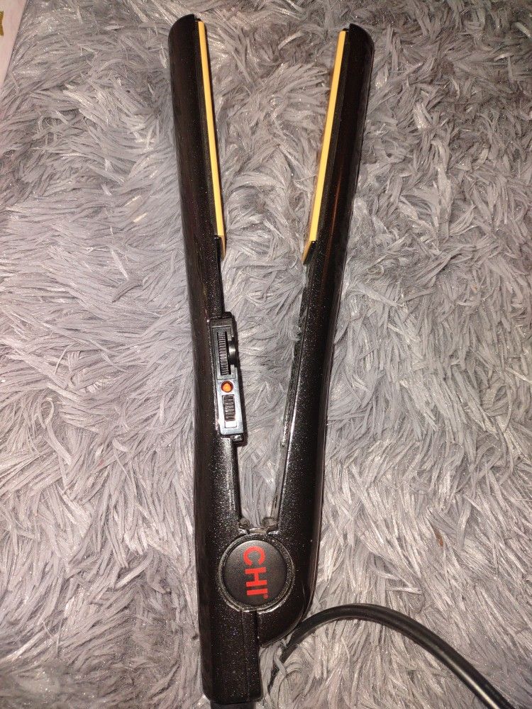 Chi Straightener Have Acouple Works Great 50obo