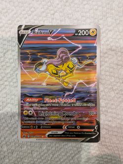 Raikou V - SWSH : Crown Zenith Galarian Gallery Trading Card