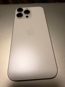White IPhone 16 pro max 512gb(Price is Firm)