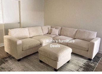 4-Pc Sectional Sofa With Ottoman