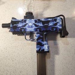 Electric Uzi Comes With Gel Balls Brand New In Box