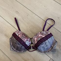 Victoria’s Secret Bra 34C