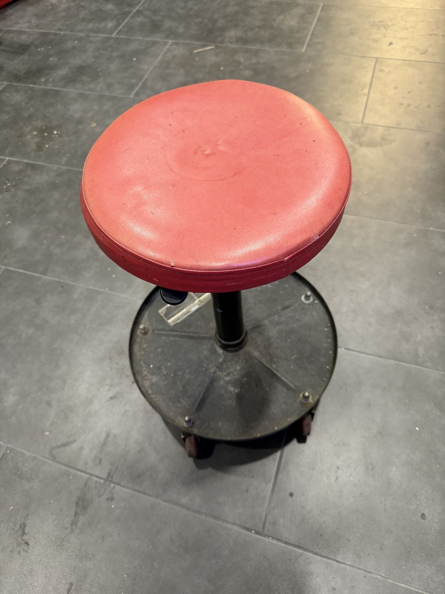 Mechanics Rolling Seat Chair Stool 