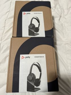 Plantronics Poly Voyager Focus UC