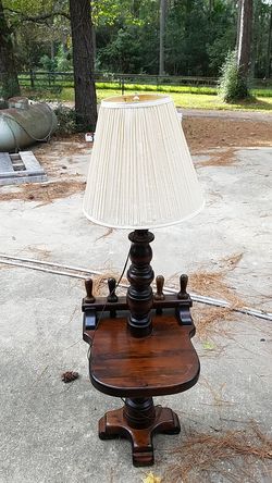 Table lamp