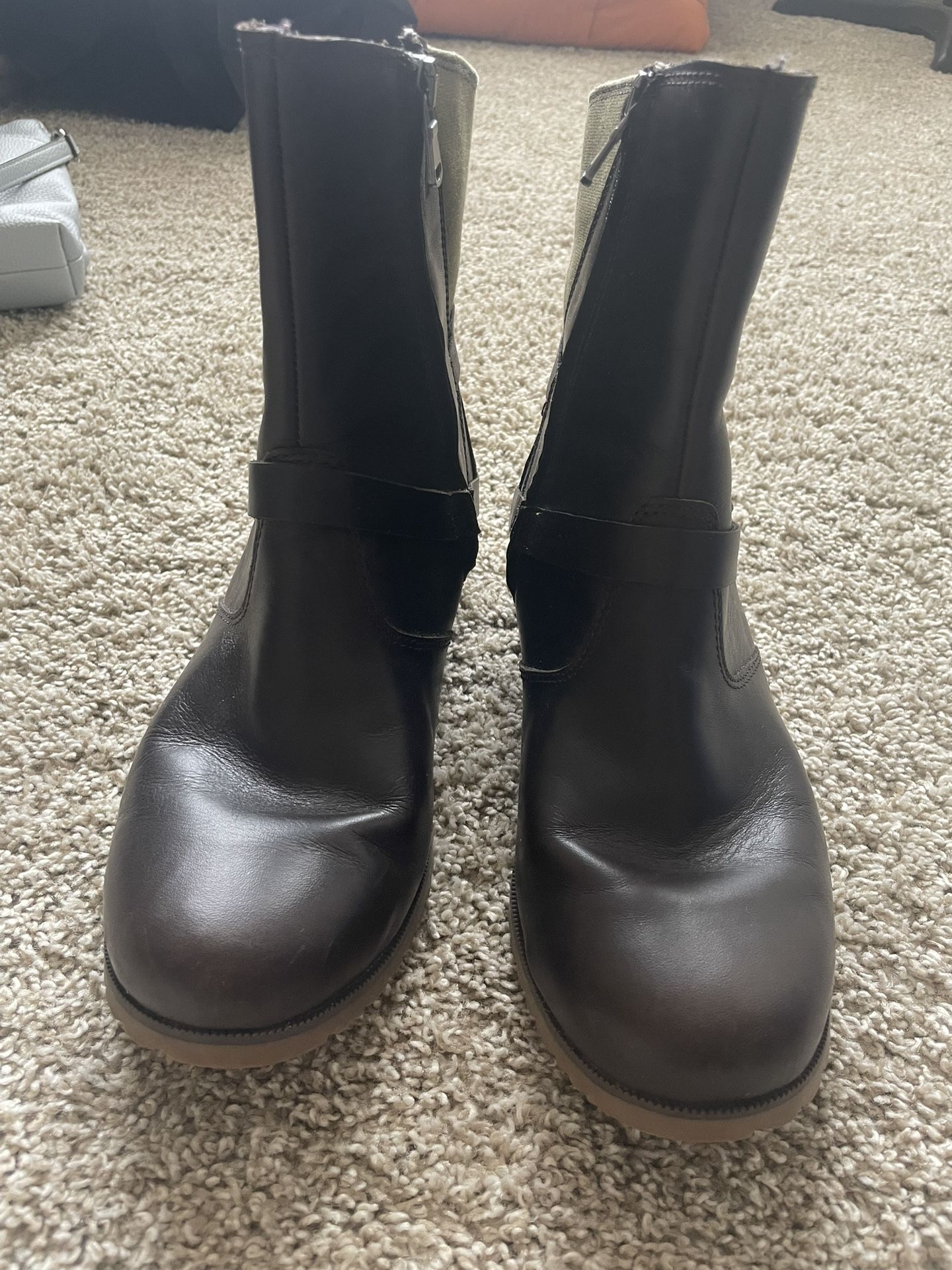 Teva Weather Proof Leather Boots