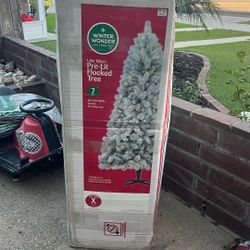 Pre Lite 7 Ft Flocked Christmas Tree
