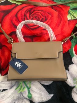 Izod cross body