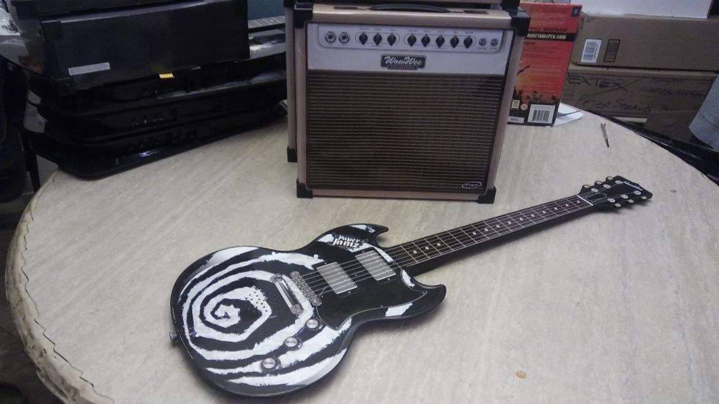 PAPER JAMZ Zack Wylde SG modle model