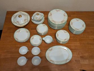 Rare 63-Pc Japanese, Hand Painted Meito China Set- Formal Garden Green Vintage 1950's Elegance